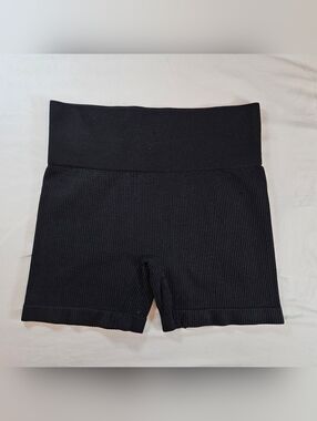 Colsie Womens Black Seamless Ribbed High Waist Bike Shorts Size Medium